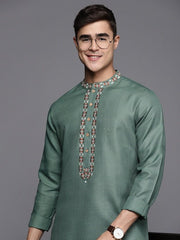 Men Ethnic Motifs Yoke Design Thread Work Kurta - Inddus.com