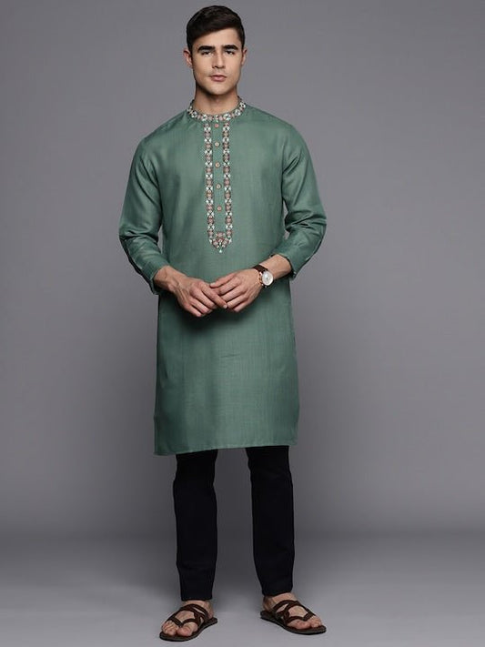 Men Ethnic Motifs Yoke Design Thread Work Kurta - Inddus.com