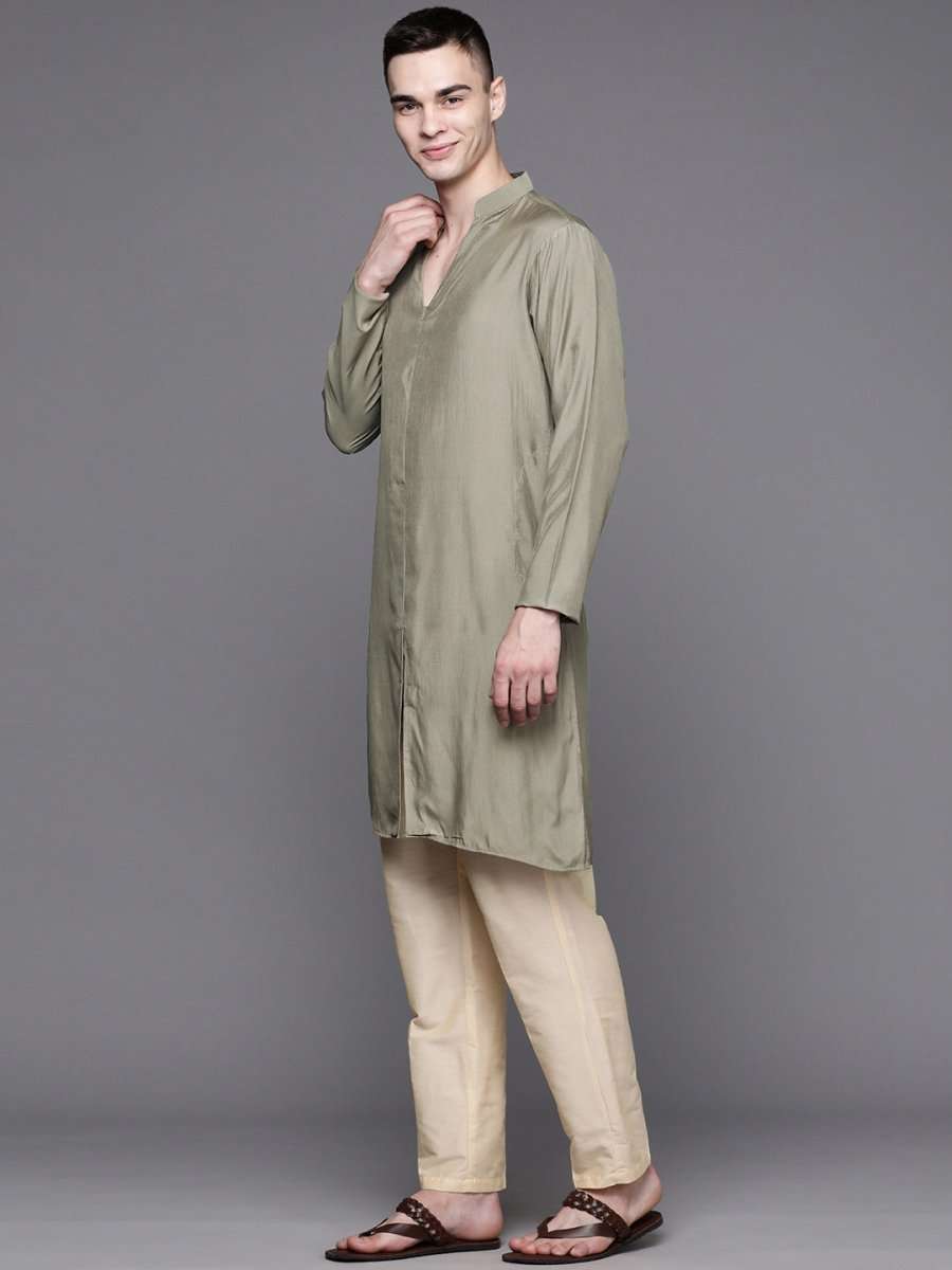 Men Solid Straight Kurta - Inddus.com