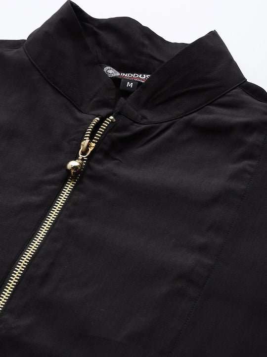 Men Solid Straight Kurta - Inddus.com
