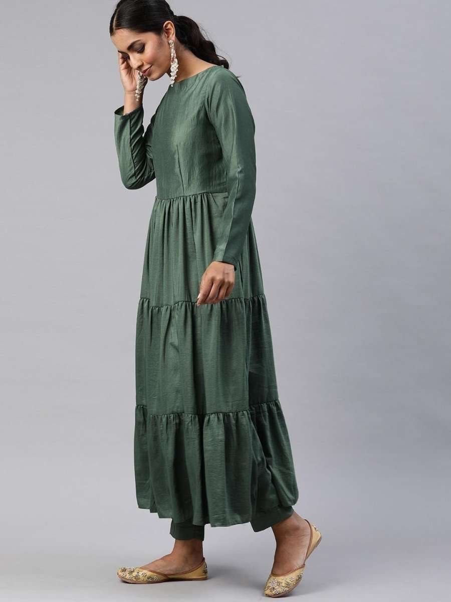 Metalic Silk Blend Solid Kurta Pant Dupatta Set - Inddus.com