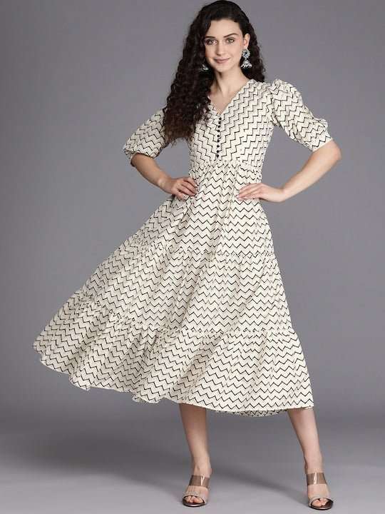Off White & Black Chevron Printed Pure Cotton Tiered Midi Dress - Inddus.com