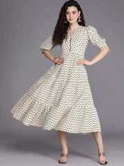 Off White & Black Chevron Printed Pure Cotton Tiered Midi Dress - Inddus.com