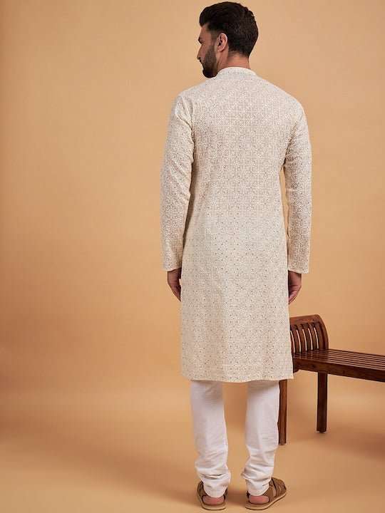off white Ethnic Motifs Embroidered Cotton Straight Kurta - Inddus.com