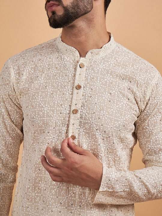 off white Ethnic Motifs Embroidered Cotton Straight Kurta - Inddus.com