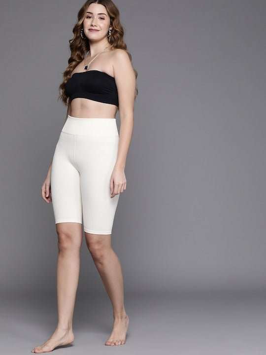 Women Black Seamless Bandeau Bra - Inddus.com