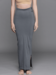 WOMEN CHARCOAL GREY SOLID SAREE SHAPEWEAR - Inddus.com