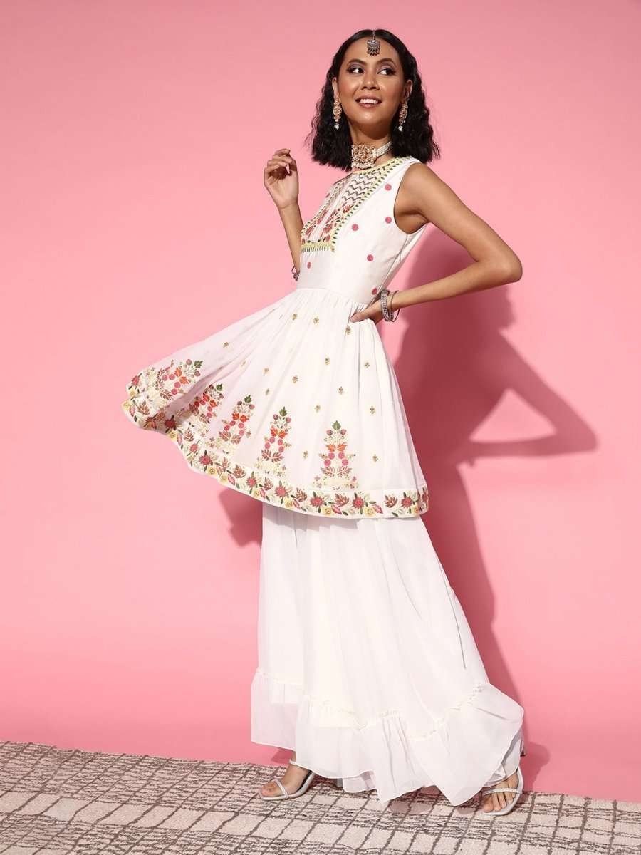 Women Ethnic Motifs Poly-Georgette Ethereal Embroidery Kurta Set - Inddus.com
