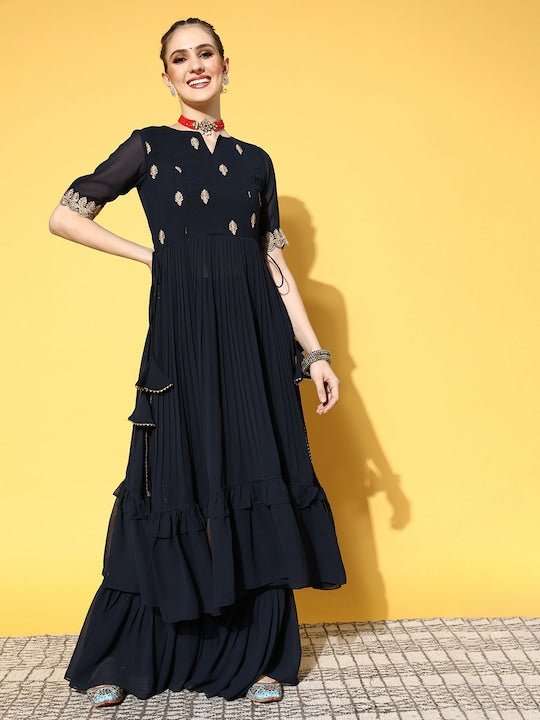 Women Ethnic Motifs Poly Georgette Plisse Kurta Set - Inddus.com