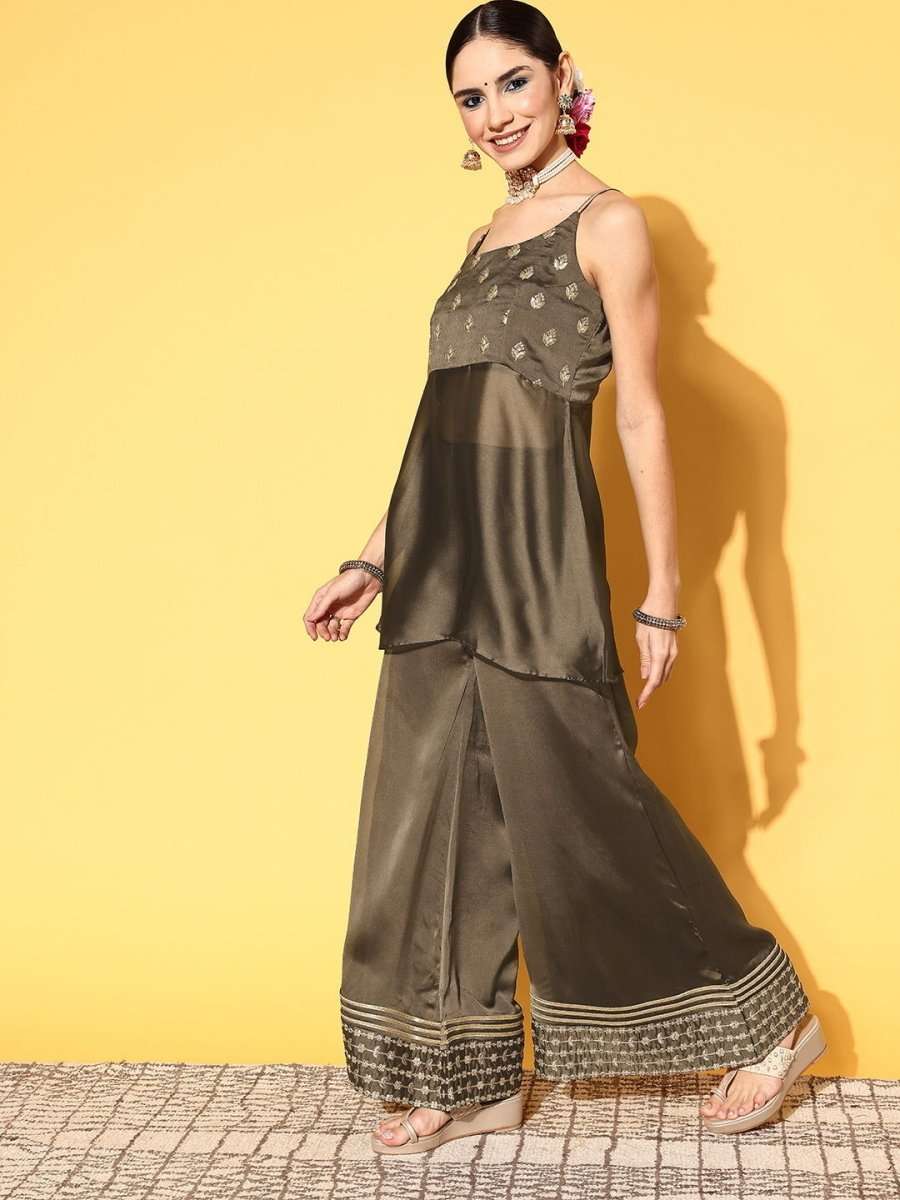 Women Ethnic Motifs Silk Blend Ethereal Embroidery Kurta Set - Inddus.com