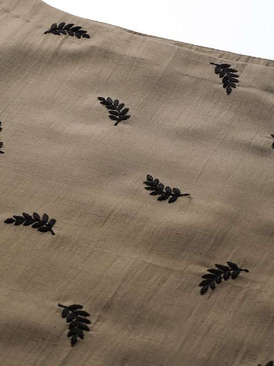 Women Floral Embroidered Thread Work Kurta with Trousers - Inddus.com