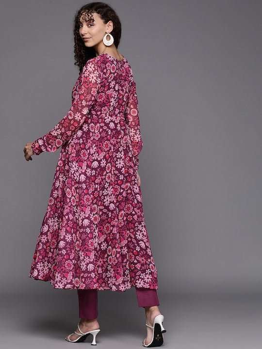 Women Floral Printed Kurta with Trousers - Inddus.com