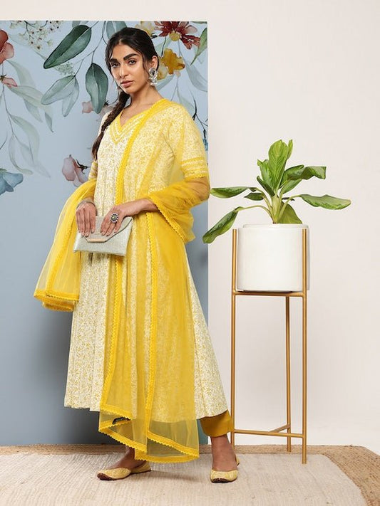 Women Floral Printed Thread Work Kurta With Trousers & With Dupatta - Inddus.com