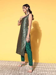 Women Floral Silk Blend Spaghetti Straps Kurta Set - Inddus.com