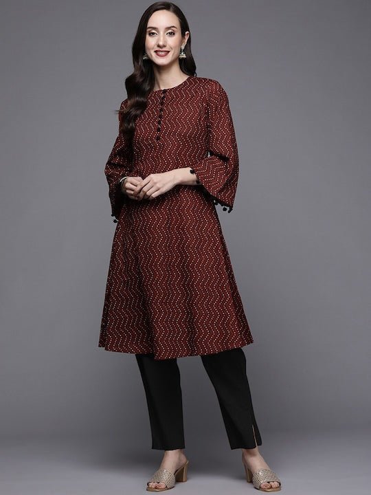 Women Geometric Printed Flared Sleeves Cotton A-Line Kurta - Inddus.com