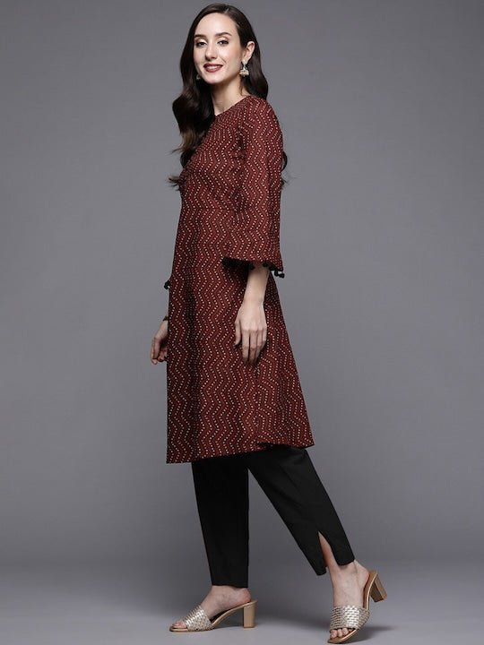 Women Geometric Printed Flared Sleeves Cotton A-Line Kurta - Inddus.com