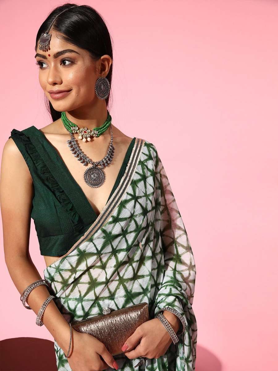 Women Green Printed Tie and Dye Saree - Inddus.com