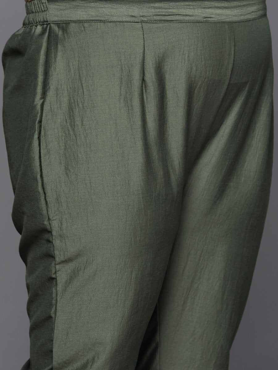 Women Green Solid Gotta Patti Detail Kurta with Trousers - Inddus.com
