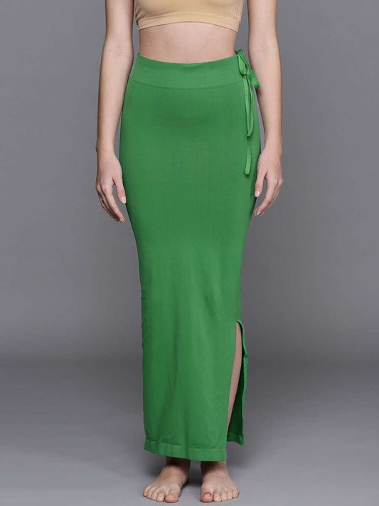 WOMEN GREEN SOLID SAREE SHAPEWEAR - Inddus.com