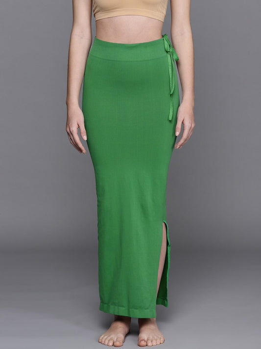 WOMEN GREEN SOLID SAREE SHAPEWEAR - Inddus.com