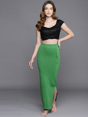 WOMEN GREEN SOLID SAREE SHAPEWEAR - Inddus.com