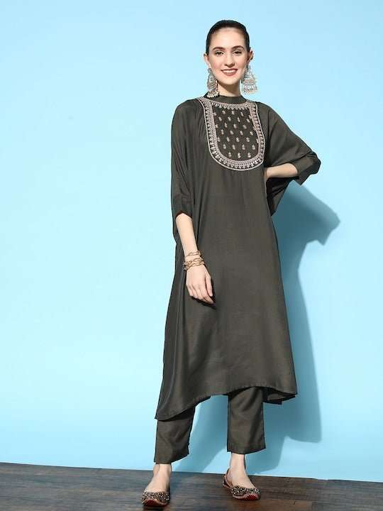Women Green Yoke Design Kurta with Trousers - Inddus.com