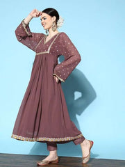 Women Mauve Floral Yoke Design Thread Work Kurta with Trousers - Inddus.com