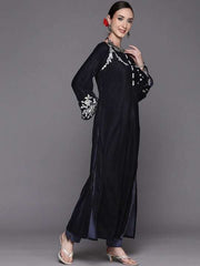 Women Navy Blue Floral Thread Work Velvet Kurta with Trousers - Inddus.com