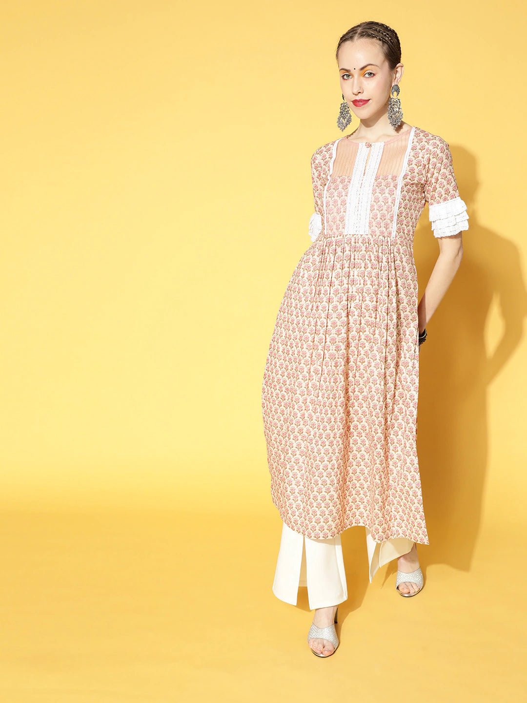 Women Off-White & Pink Floral Block Printed Kurta - Inddus.com