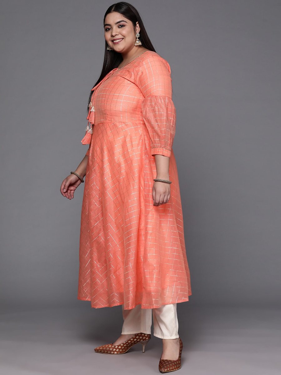 Women Peach-Coloured Checked Tie-Up Neck Gotta Patti Kurta - Inddus.com