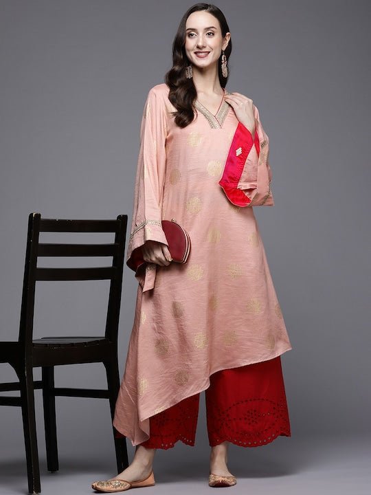 Women Peach-Coloured & Gold-Toned Geometric Design Flared Sleeves Kurta - Inddus.com