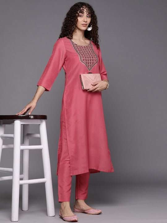 Women Pink Floral Yoke Design Kurta with Trousers - Inddus.com