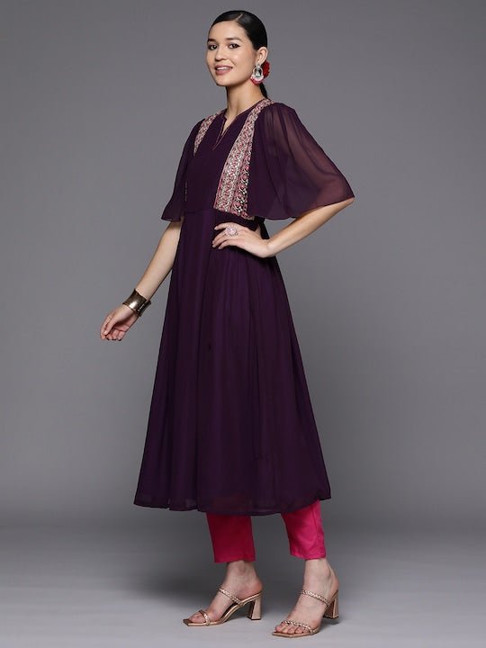 Women Purple Ethnic Motifs Embroidered Pleated Thread Work Kurta with Trousers - Inddus.com