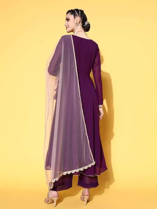 Women Solid Poly-Georgette New Neckline Kurta Set - Inddus.com