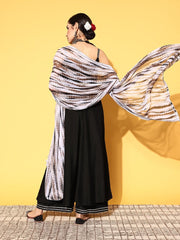 Women Solid Silk Blend Scalloped Edge Kurta Set - Inddus.com