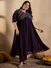 Floral Embroidered Empire Sequinned Georgette Anarkali Kurta with Trousers