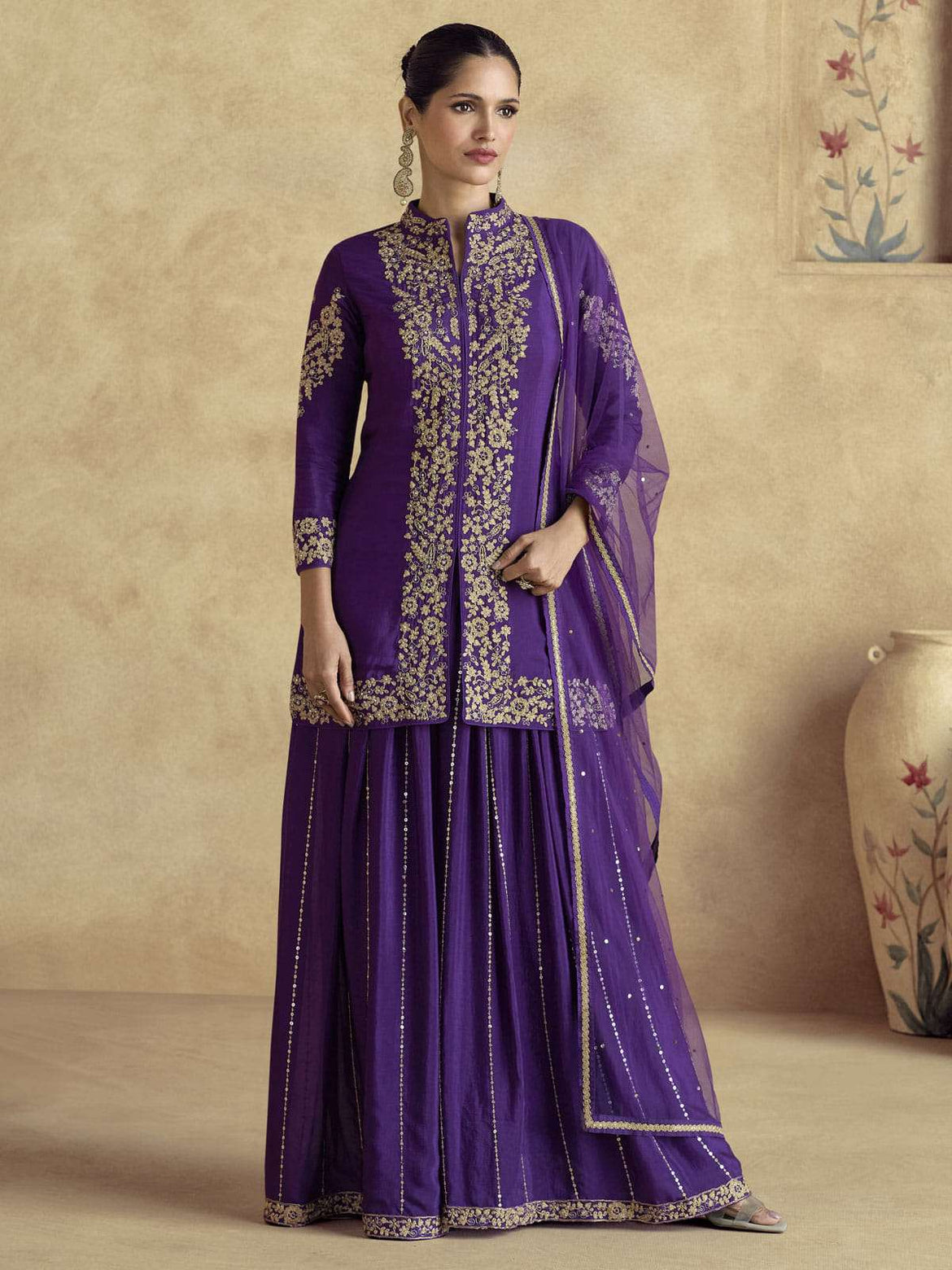 Women Beige Ethnic Floral Print Embroidered Kurta with Zari work & Trousers main image 1
