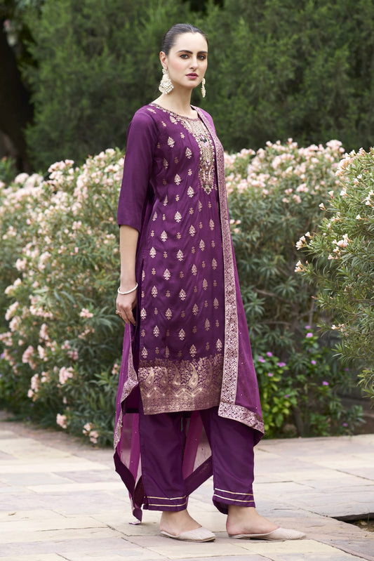 Women Kurta and Pant Sets Dupatta Viscose Rayon Silk Blend with Handwork