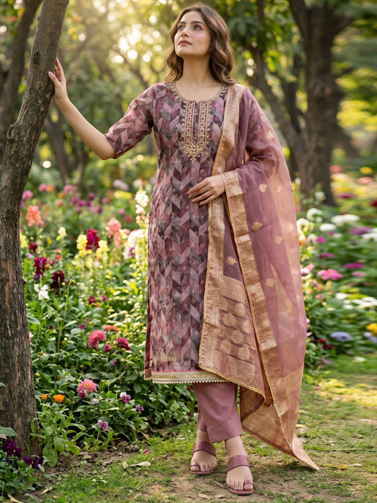 Pink Banarasi Organza Hand Work Kurta Set