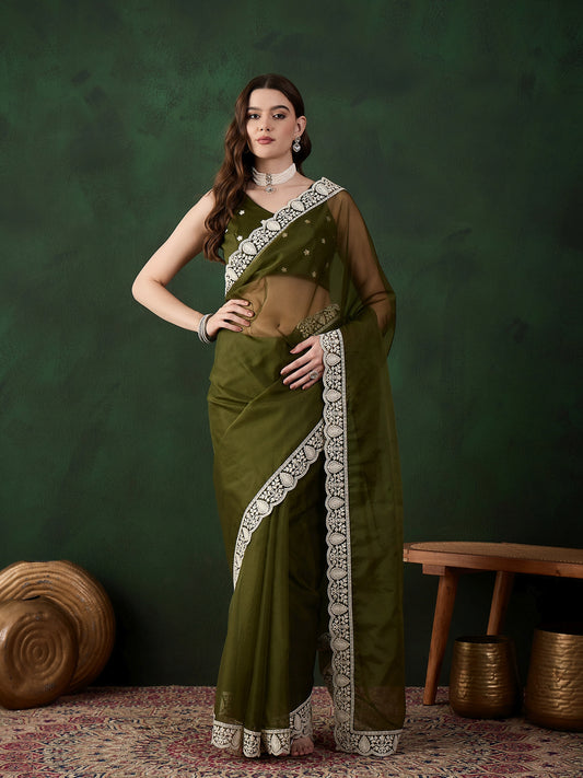 Thread Embroidered Border Saree With Embroidered Blouse Piece