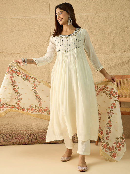 Women Floral Embroidered Empire Thread Work Kurta with Trousers & With Dupatta