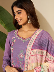 Floral Embroidered Sweetheart Neck Thread Work Kurta & Trousers With Dupatta