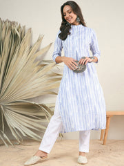 Blue & white Tie & Dye Print Pleated Straight Kurta With Trousers