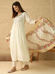 Women Floral Embroidered Empire Thread Work Kurta with Trousers & With Dupatta
