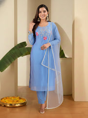 Women Floral Embroidered Regular Thread Work Chanderi Silk Kurta with Trousers & With Dupatta
