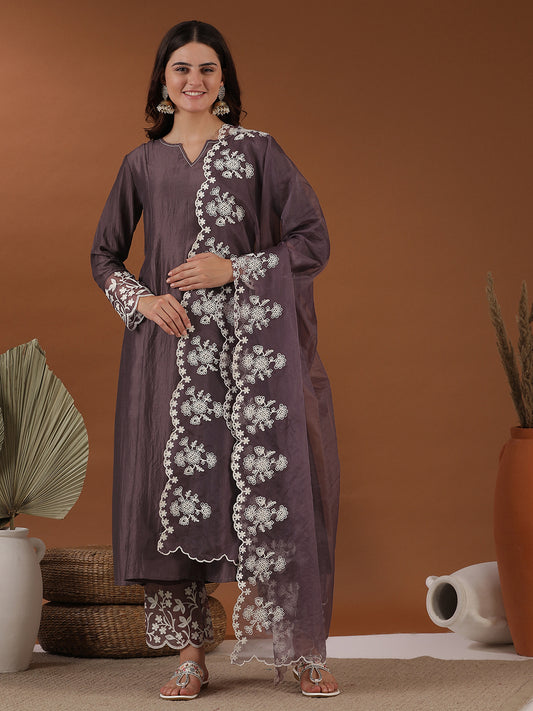 Embroidered Kurta With Trouser & Dupatta
