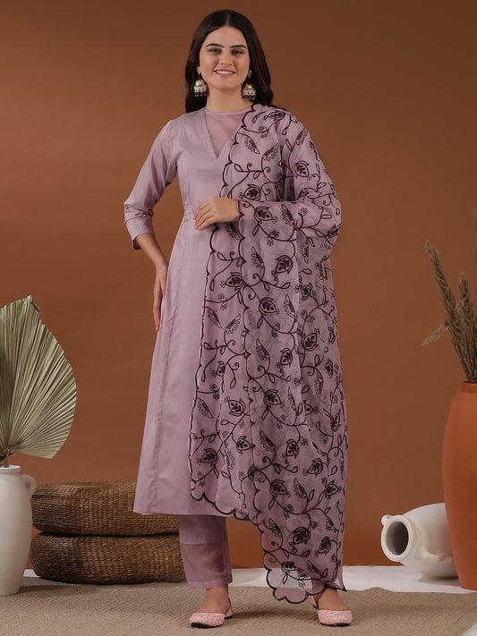 Embroidered Round Neck Kurta & Trousers With Dupatta