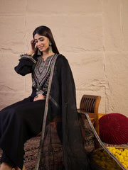 Ethnic Motifs Embroidered Round Neck Kurta & Trousers With Dupatta