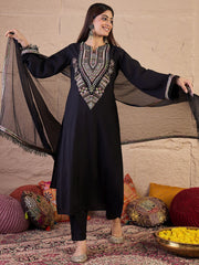 Ethnic Motifs Embroidered Round Neck Kurta & Trousers With Dupatta