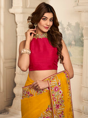 Floral Thread & Sequinned Embroidered Saree With Blouse Piece